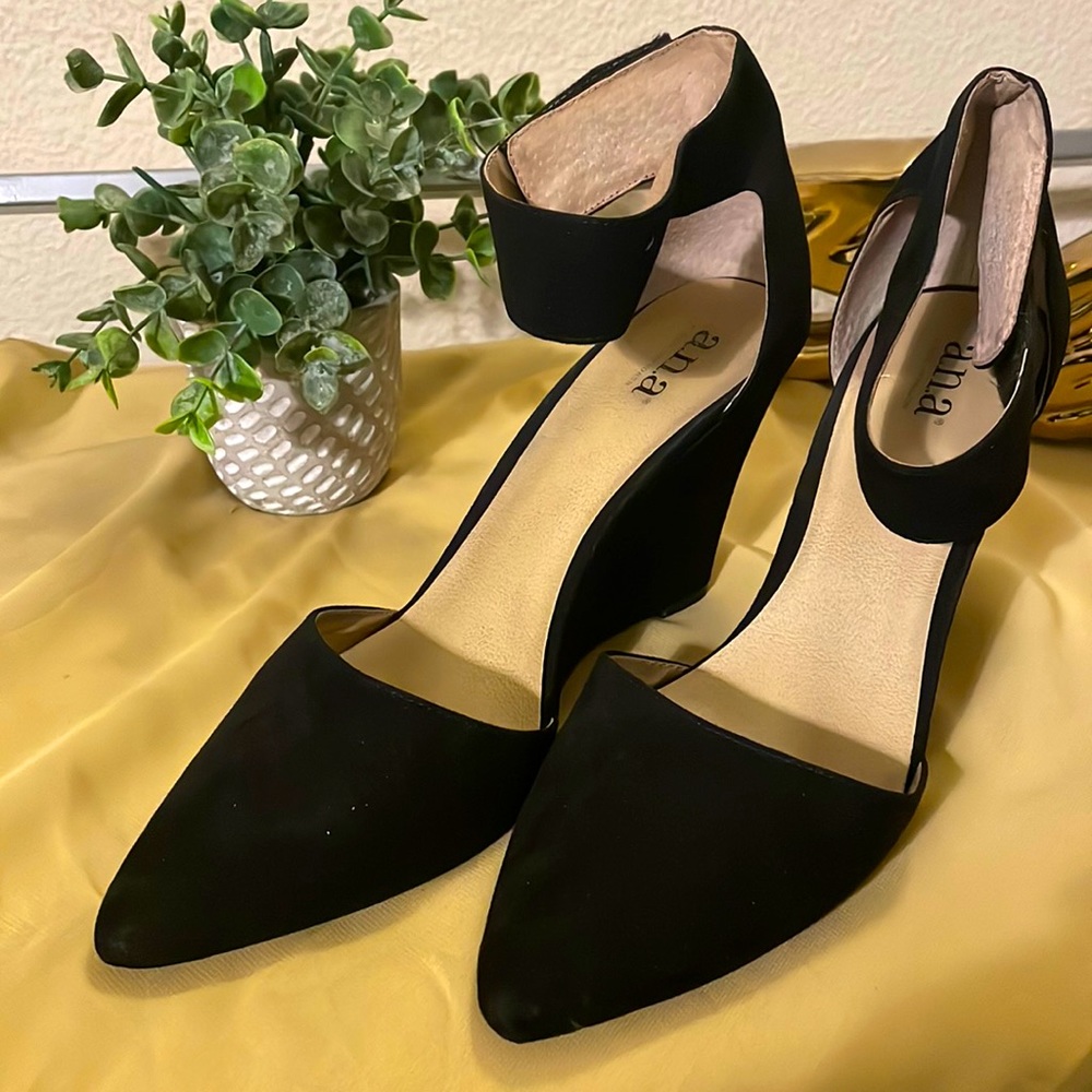 Black Suede Wedges